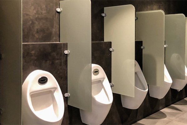 You are currently viewing The main causes of urinal drain clogs