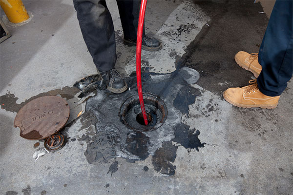 Read more about the article What does water (hydro) jetting do for clogged pipes?